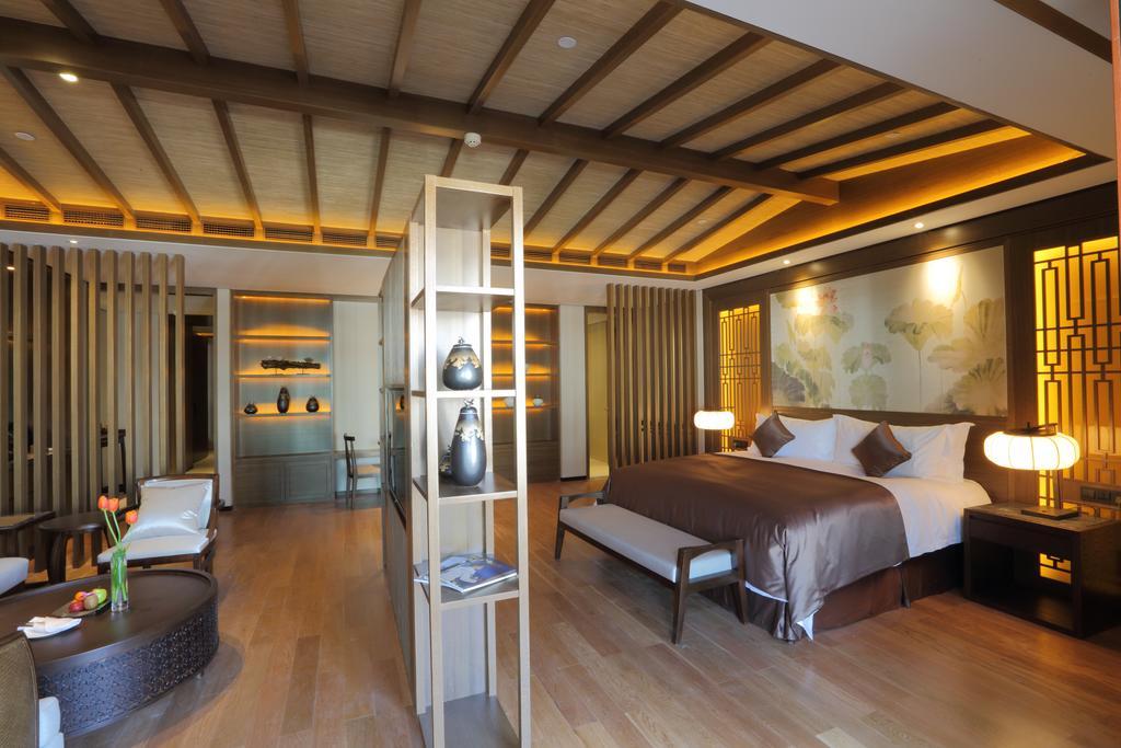 S&N Zhejiang Linhai International Hotel 部屋 写真