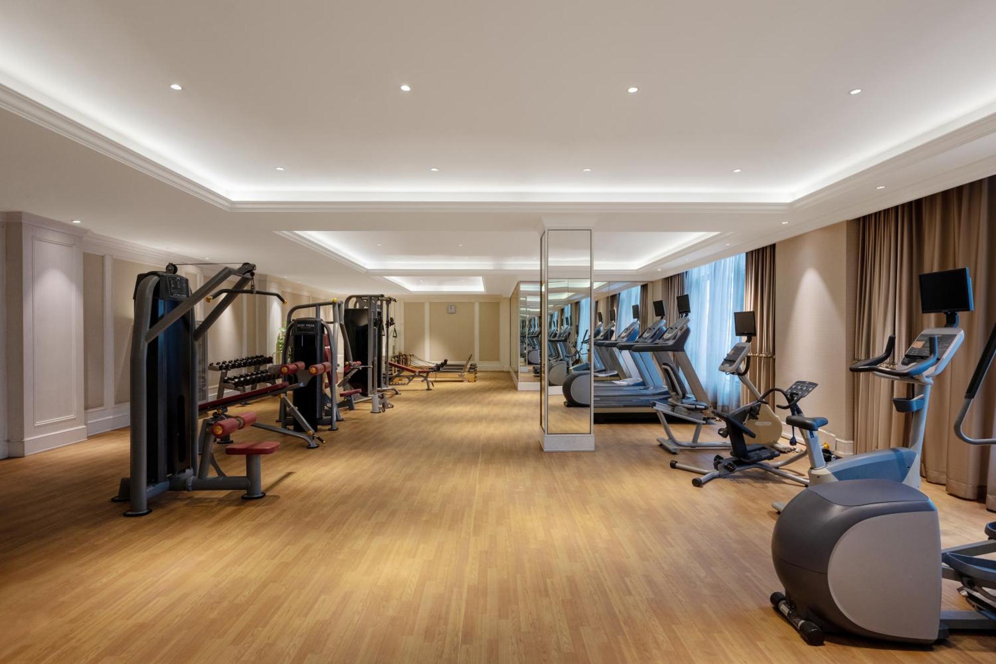 S&N Zhejiang Linhai International Hotel エクステリア 写真
