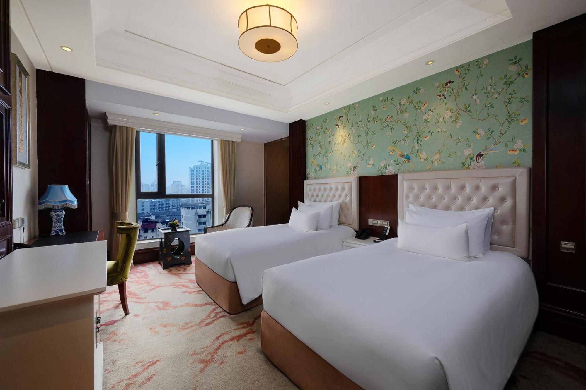 S&N Zhejiang Linhai International Hotel エクステリア 写真