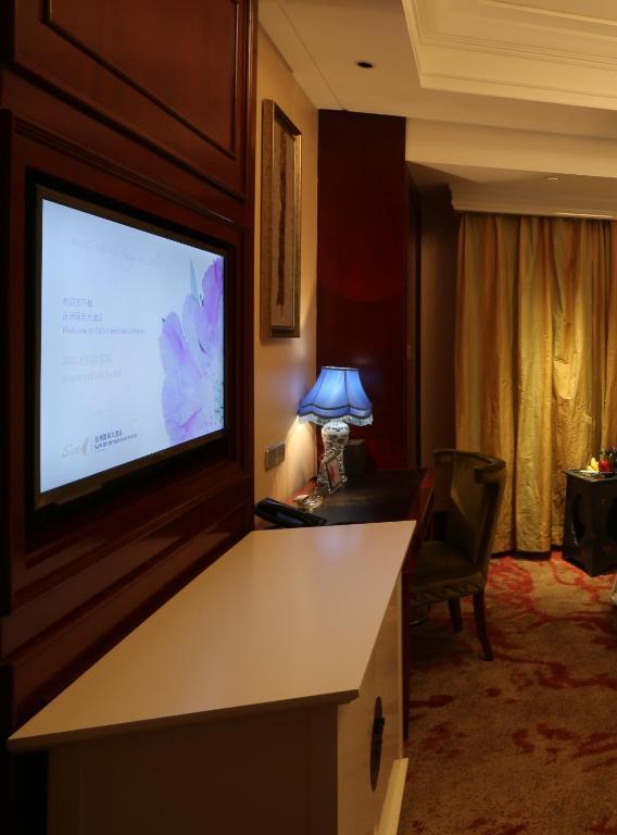 S&N Zhejiang Linhai International Hotel エクステリア 写真