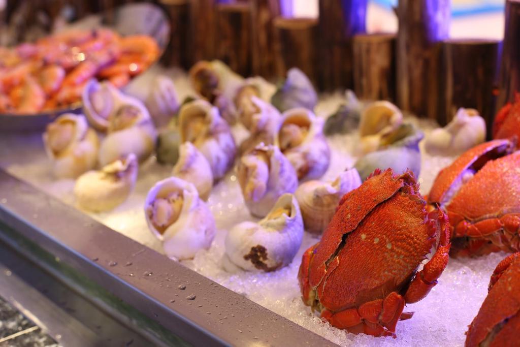 S&N Zhejiang Linhai International Hotel エクステリア 写真
