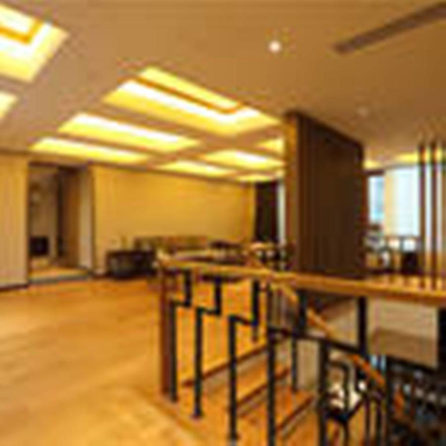 S&N Zhejiang Linhai International Hotel エクステリア 写真