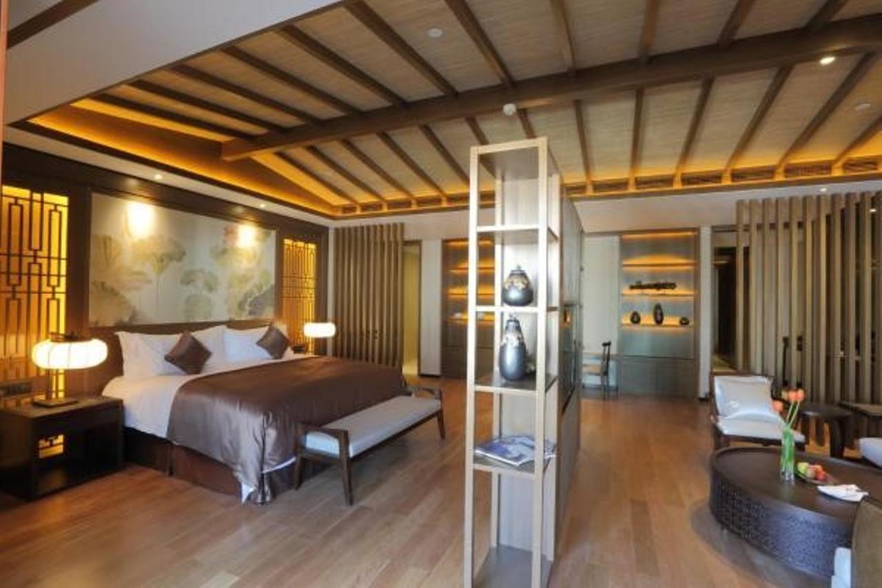 S&N Zhejiang Linhai International Hotel エクステリア 写真