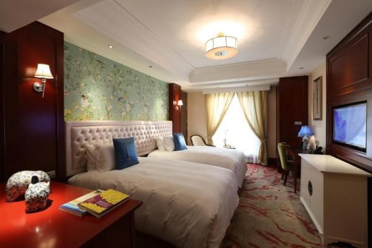 S&N Zhejiang Linhai International Hotel エクステリア 写真