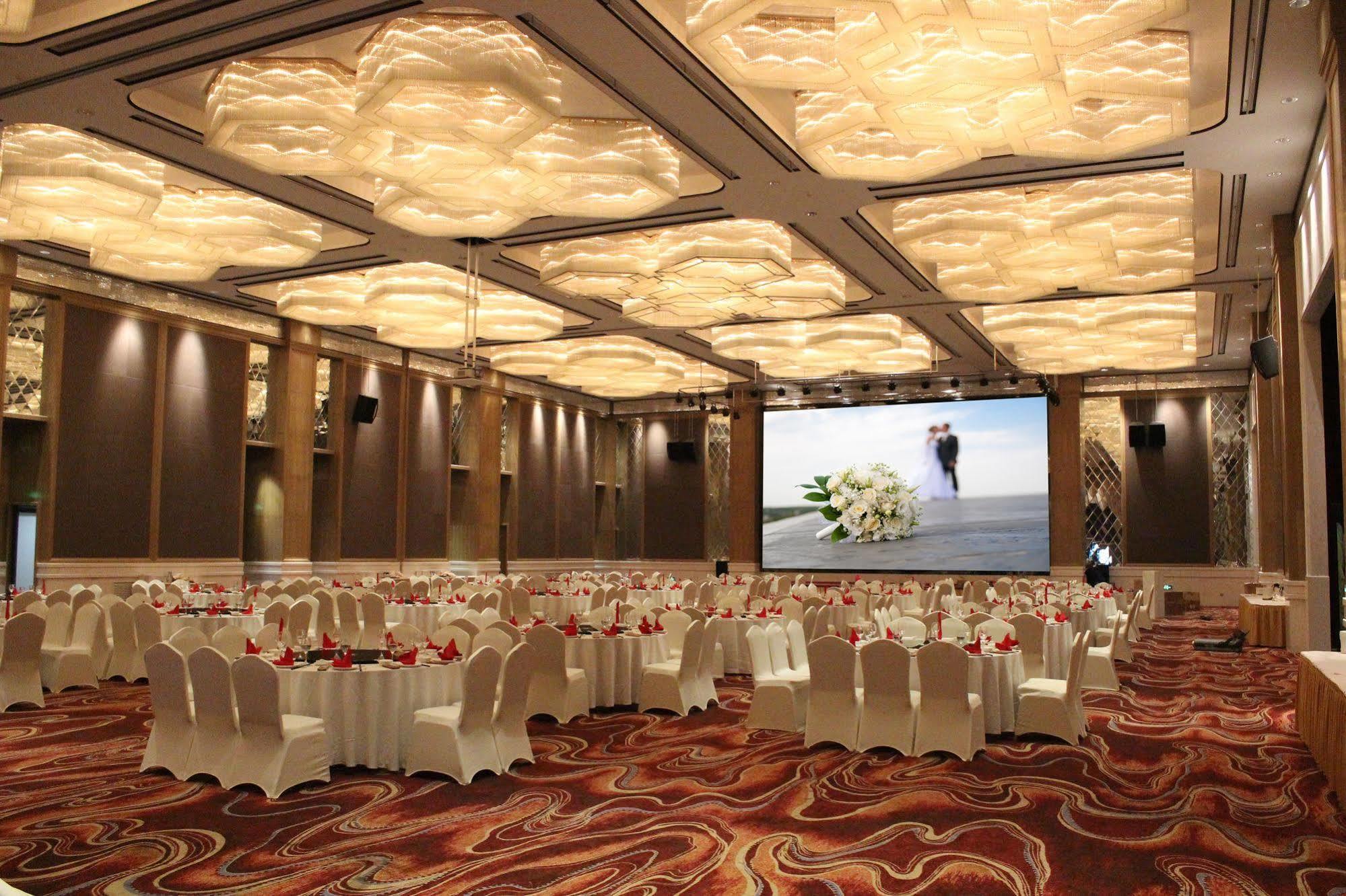 S&N Zhejiang Linhai International Hotel エクステリア 写真
